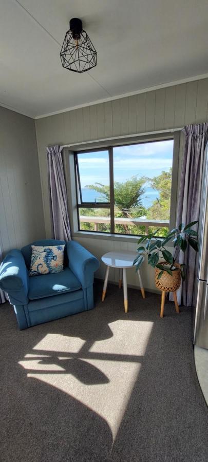 טאירואה Paku Peak Ocean View Apartment מראה חיצוני תמונה